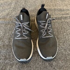 REI Beyonder Knit Athletic Shoes - Men's 13 - Black Gray